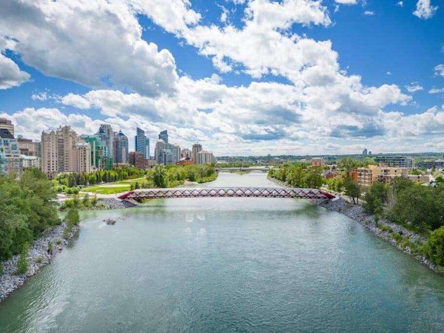 Cozy Suites In Calgary Area Balzac 외부 사진
